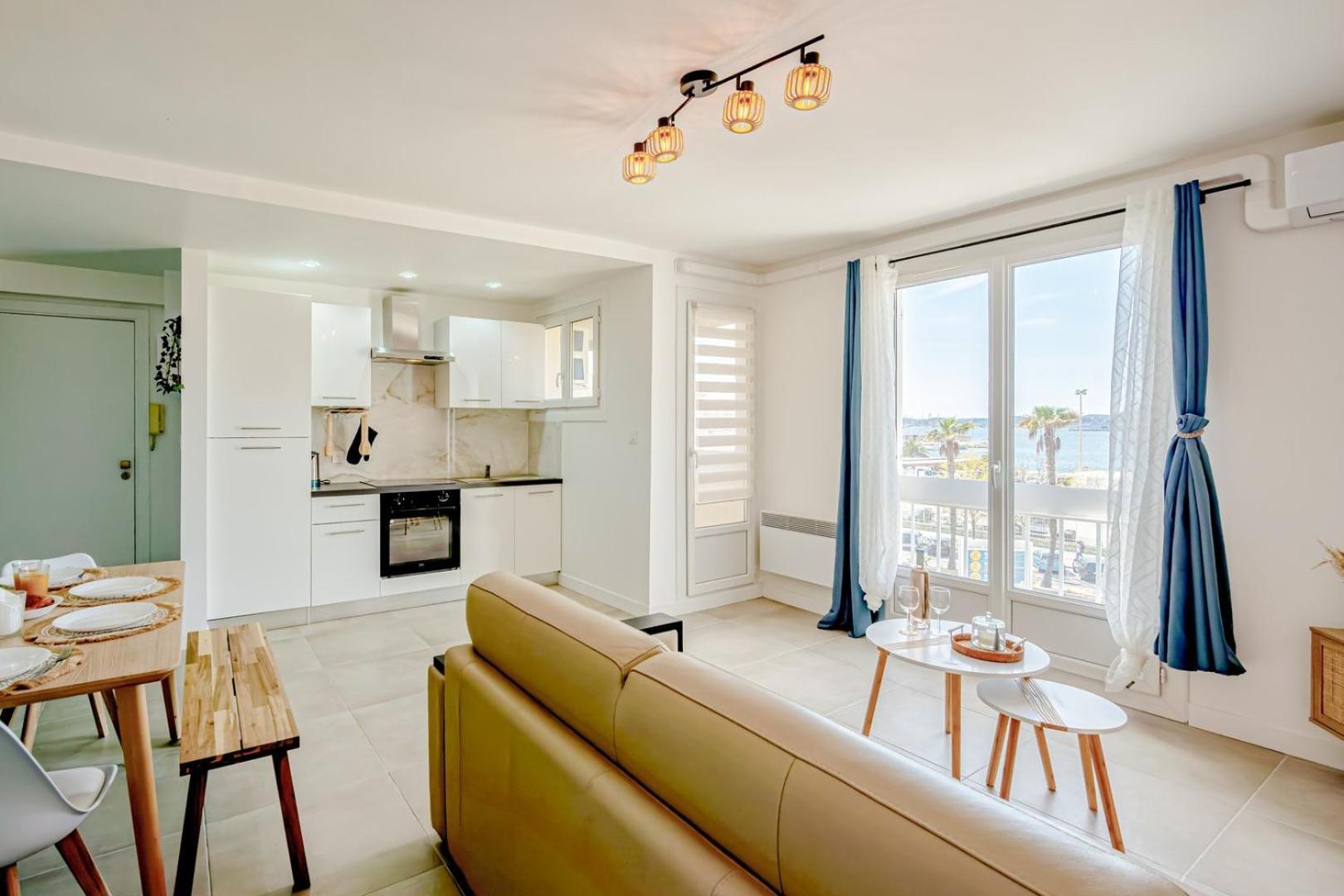 Air-Conditioned Apartment - Sea View Port Toulon Exteriör bild